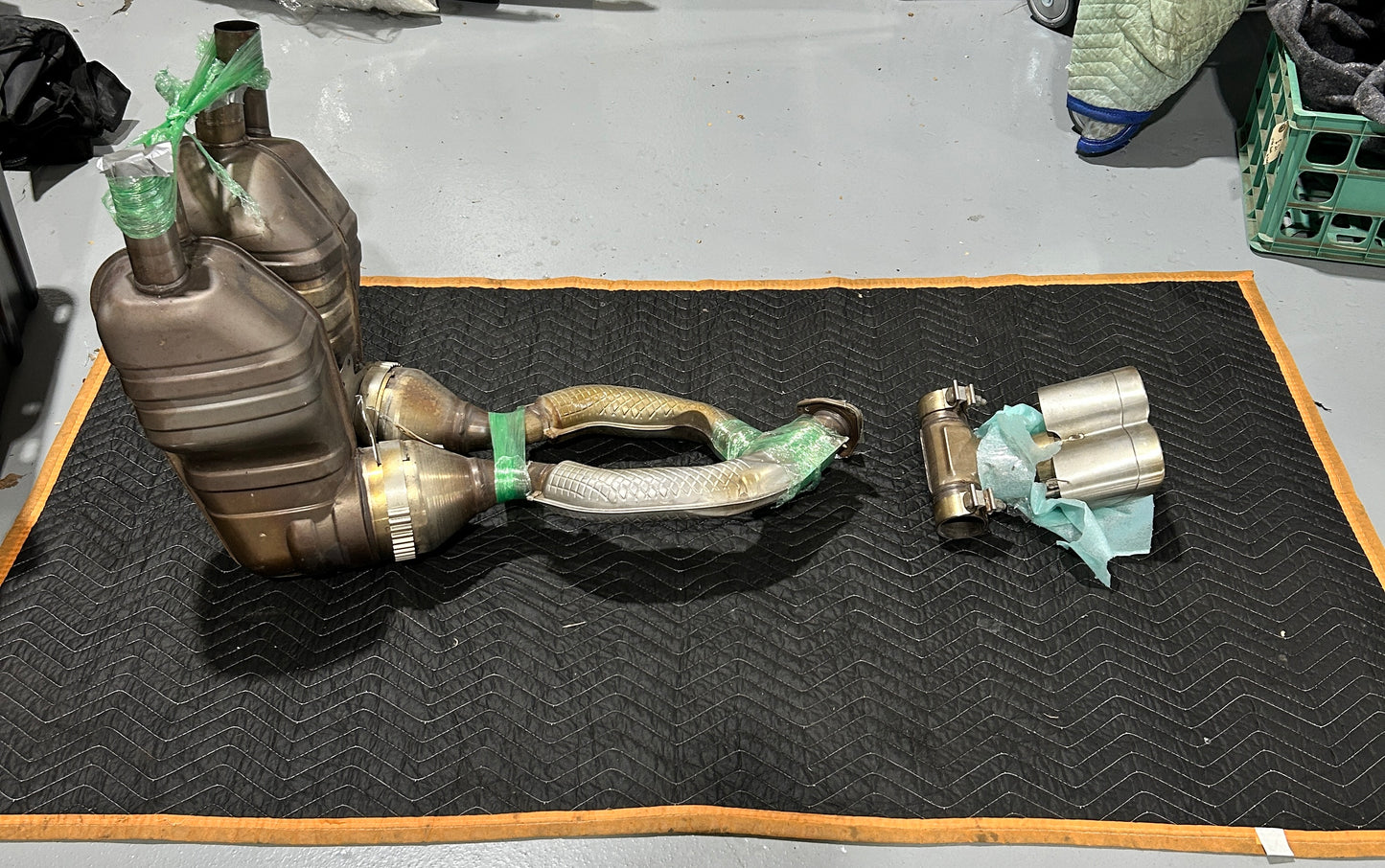 Porsche Cayman Factory Exhaust W/ Tips 987C.1 Under 30K miles