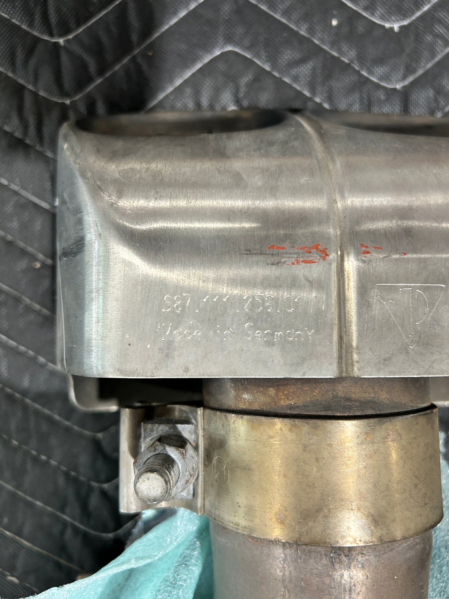 Porsche Cayman Factory Exhaust W/ Tips 987C.1 Under 30K miles