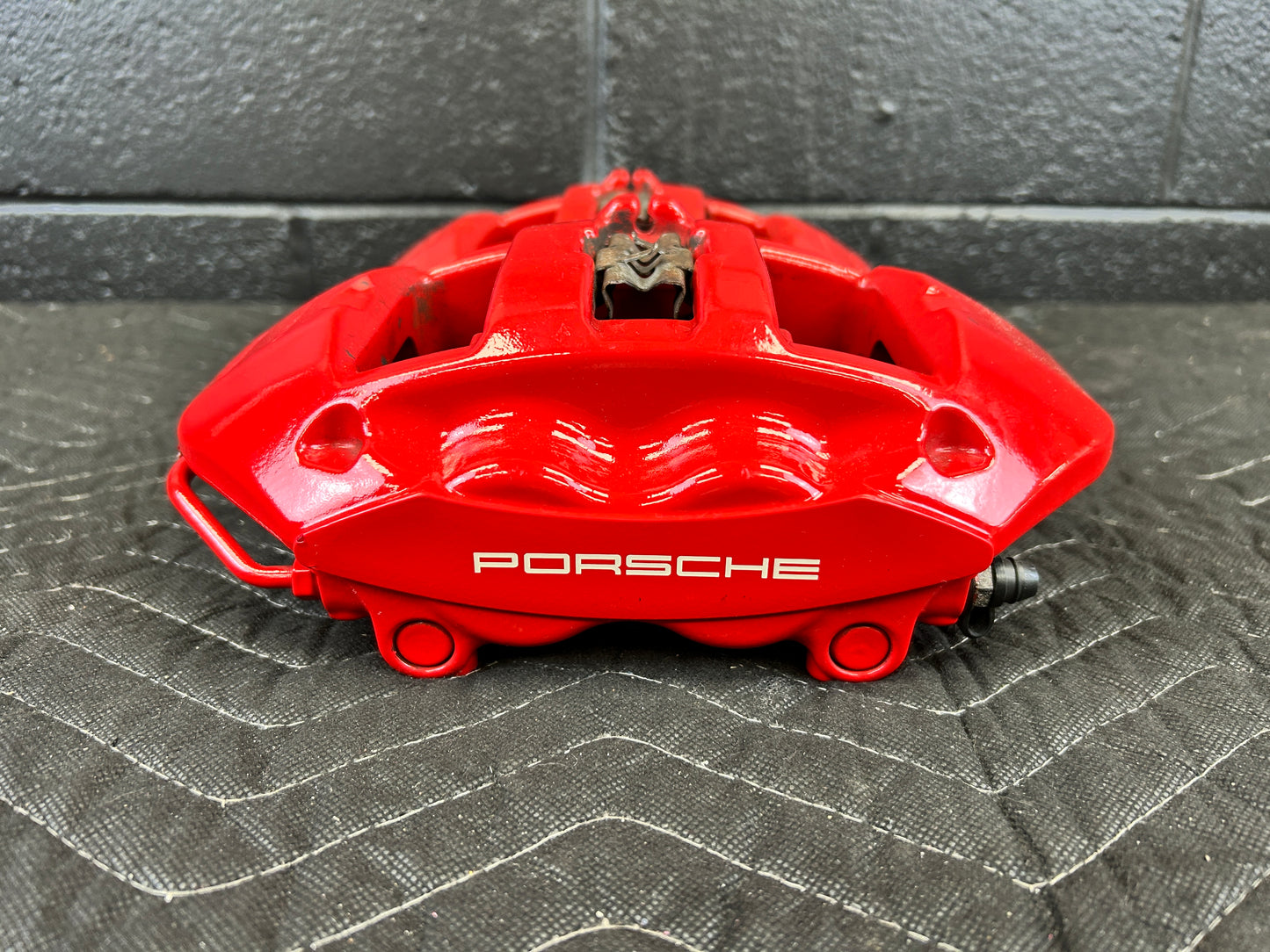 Porsche 996 Turbo REAR Caliper 4-Piston Brembo Set USED