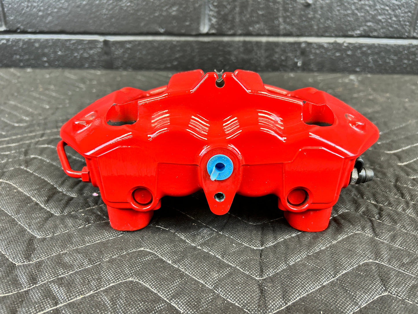 Porsche 996 Turbo REAR Caliper 4-Piston Brembo Set USED