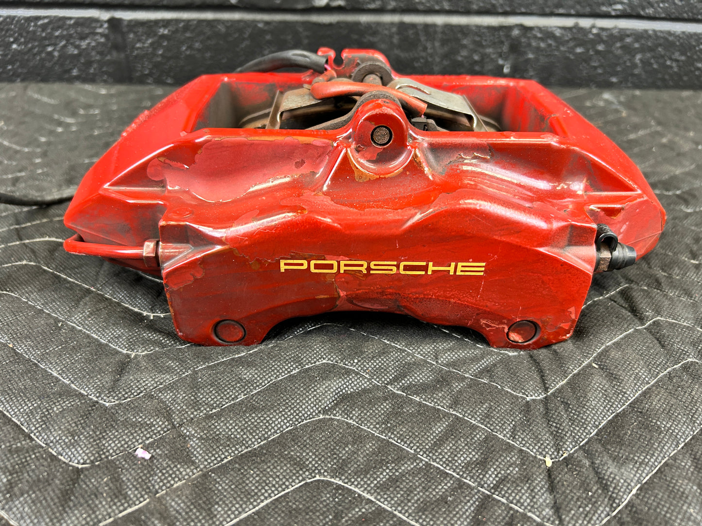 Porsche 996 Turbo FRONT Caliper 4-Piston Brembo Set USED