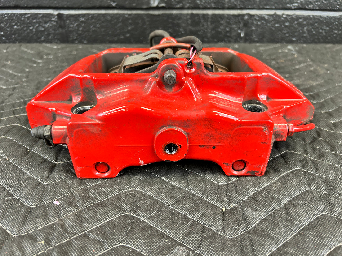 Porsche 996 Turbo FRONT Caliper 4-Piston Brembo Set USED