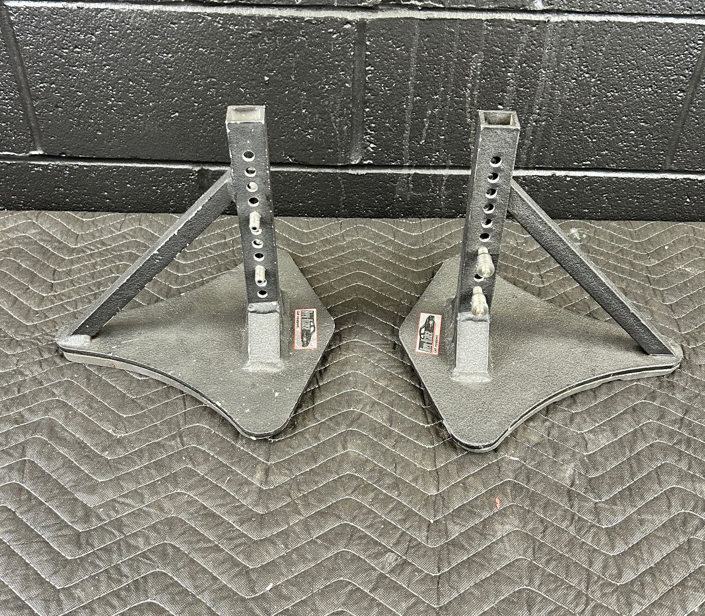 USED SET Brey Krause Seat Brace R-9019 - Fixed Back Composite Seats