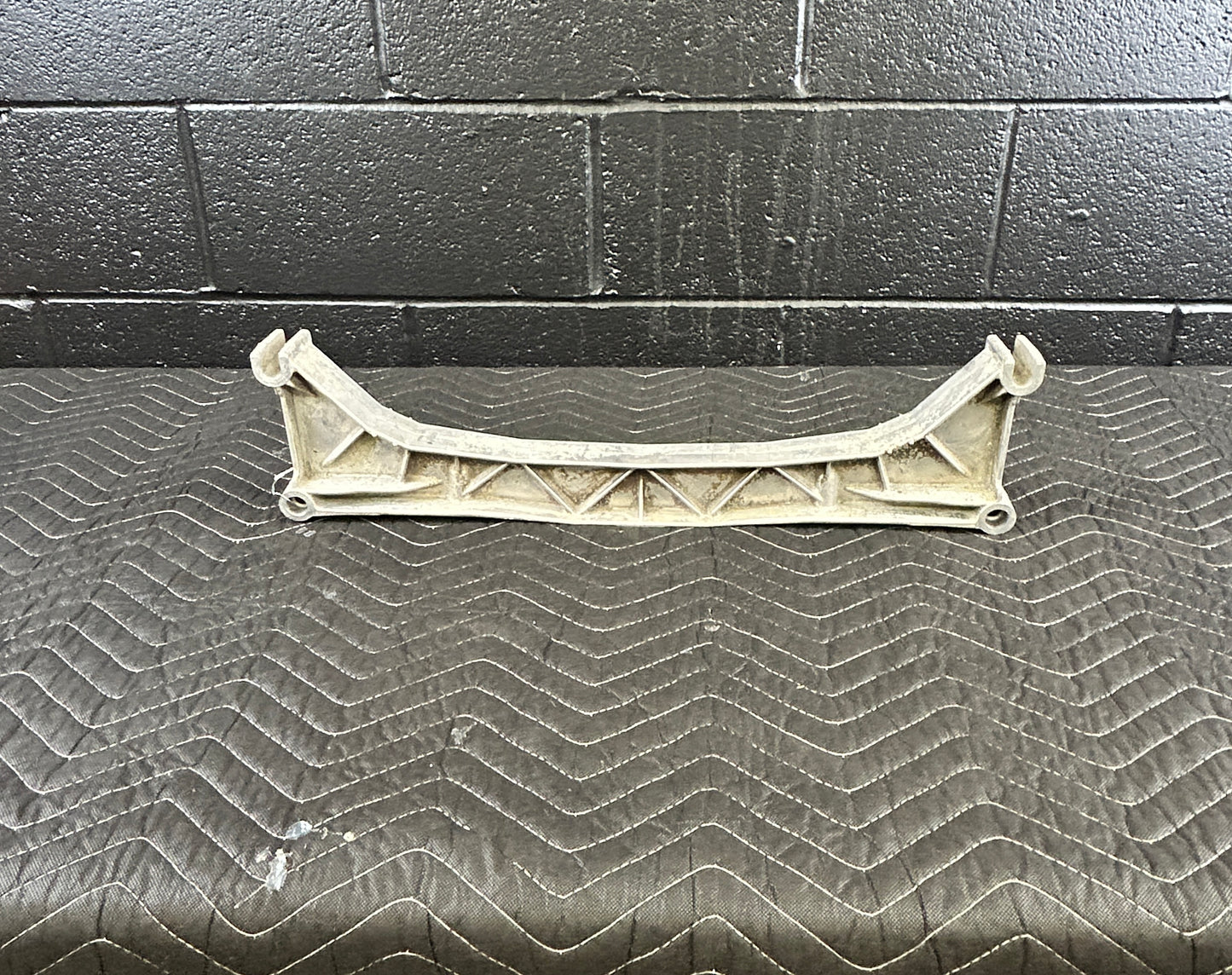 Porsche 911 996 Turbo Rear Crossmember 996 331 261 07