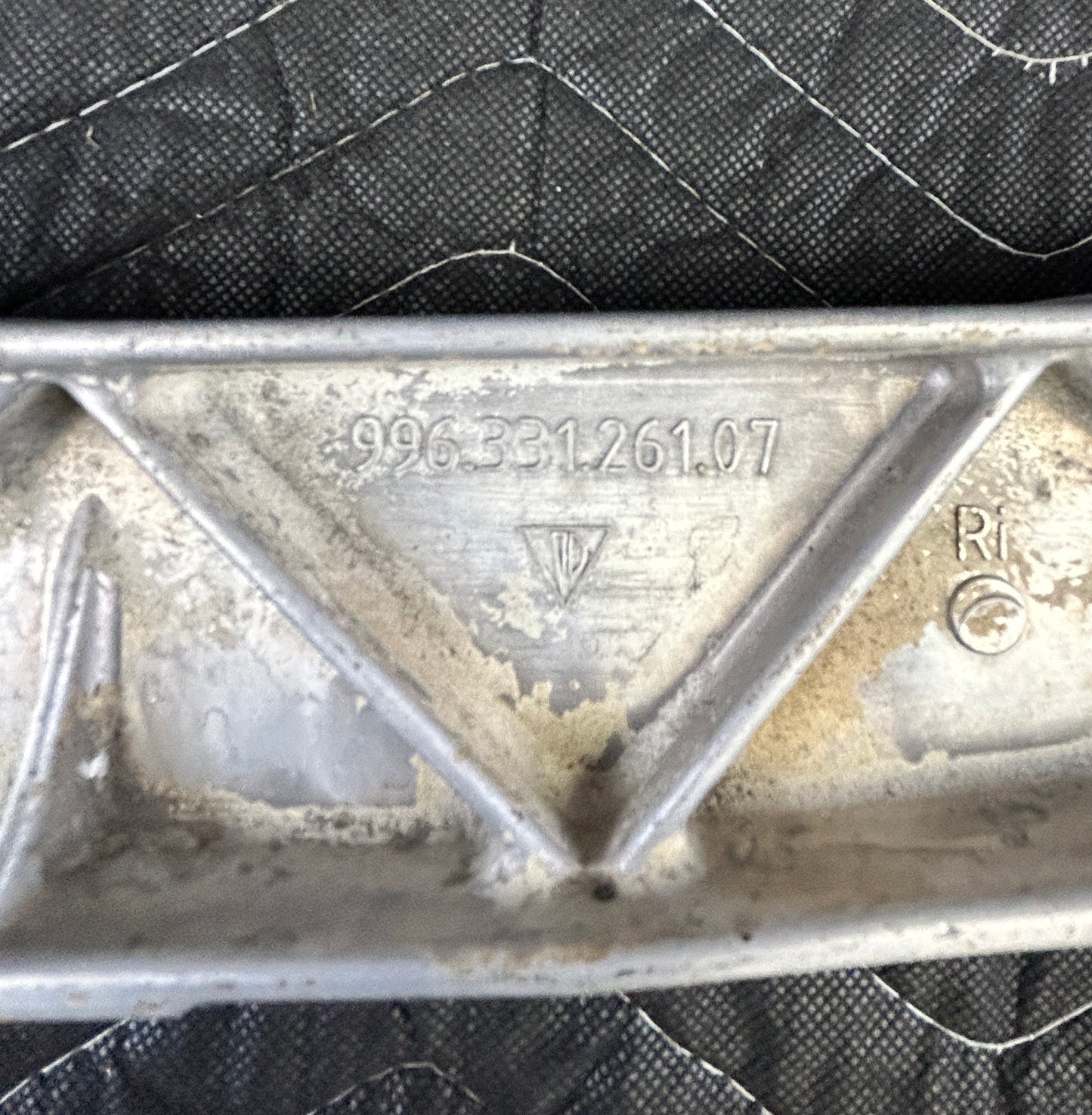 Porsche 911 996 Turbo Rear Crossmember 996 331 261 07