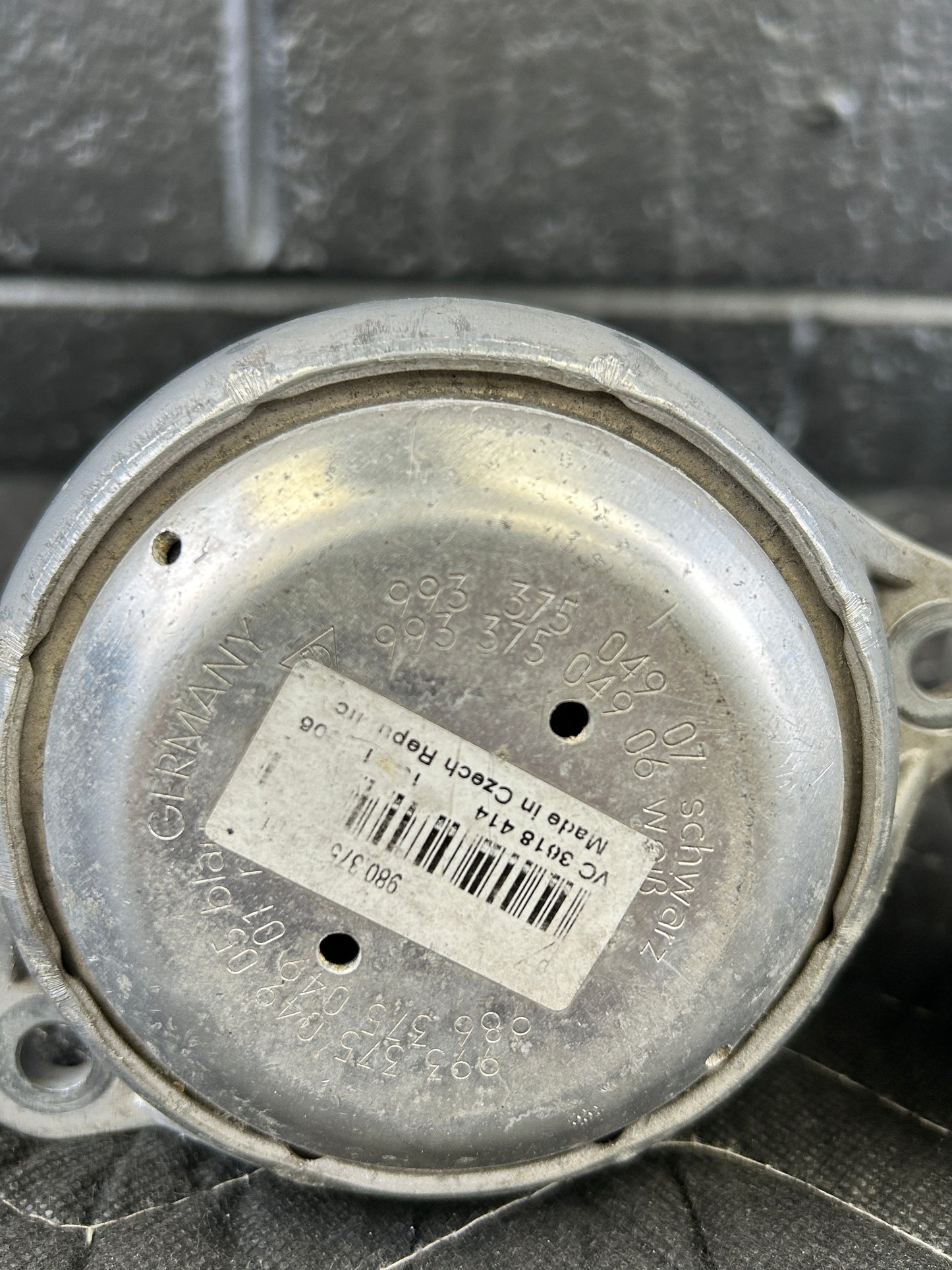 Porsche OE Engine Mounts SET 993 375 049 07