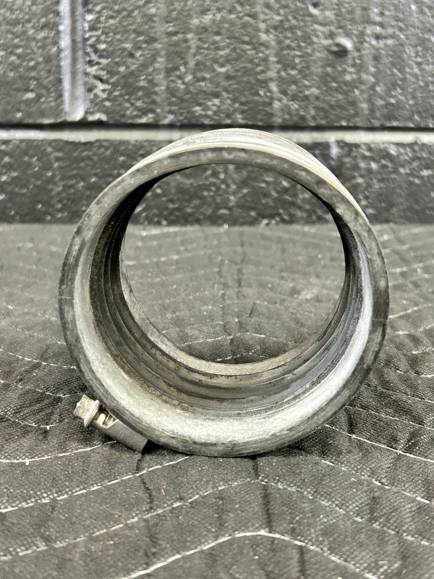 Porsche 996 Turbo/ GT2 Sleeve Air Guide 996 110 621 70