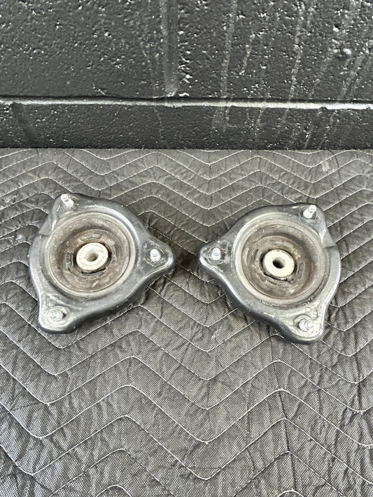 Porsche 996 Wide Body Front Strut Mount Set USED